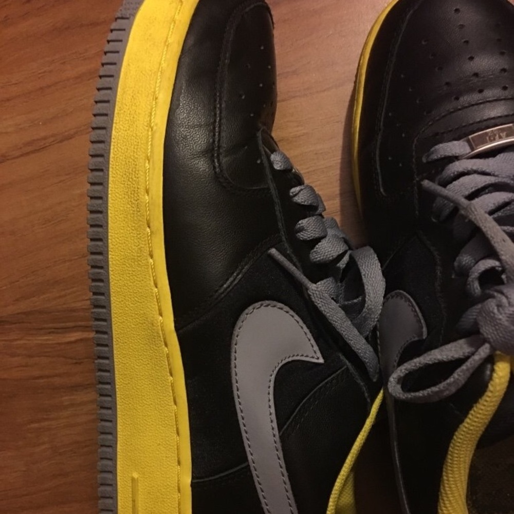 Exclusive Nike air forces black and yellow
